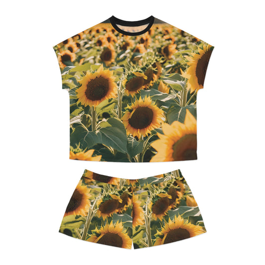 "Sunflower Field" Women's Short Pajama Set (AOP)