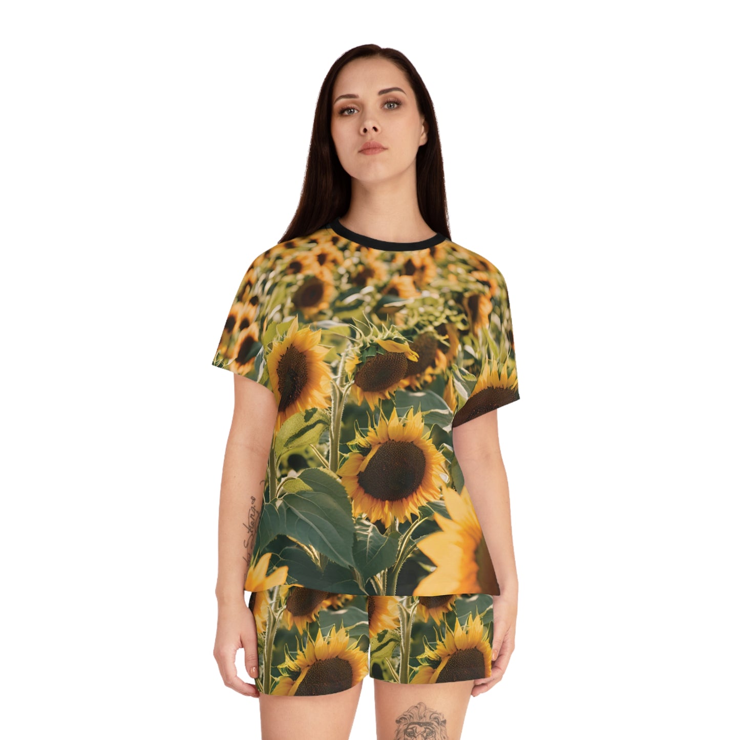 "Sunflower Field" Women's Short Pajama Set (AOP)